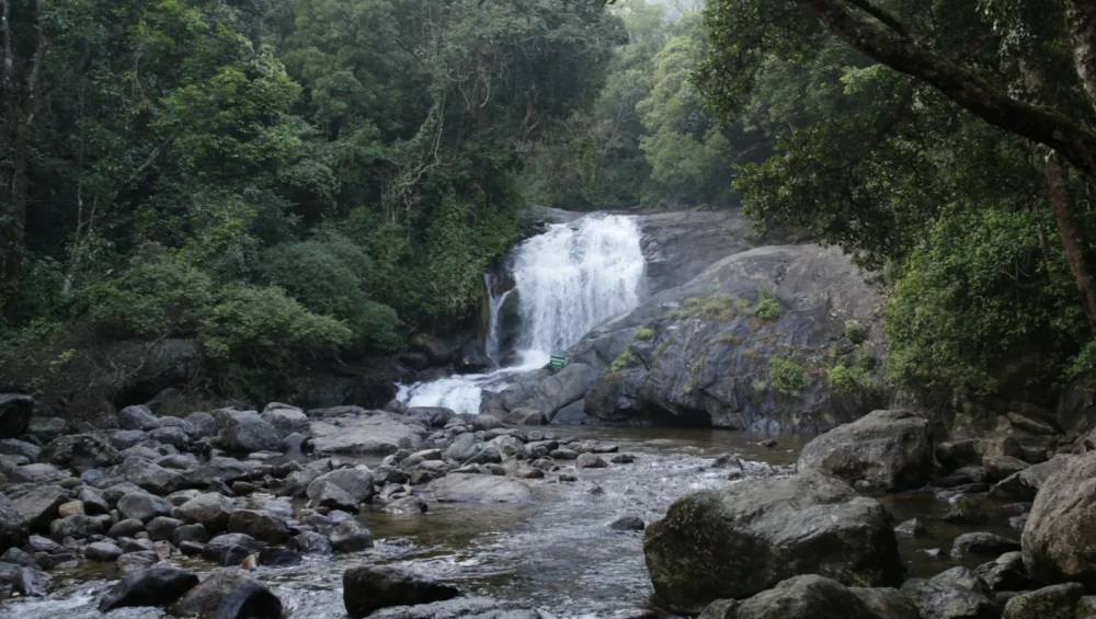 Lakkom Waterfalls